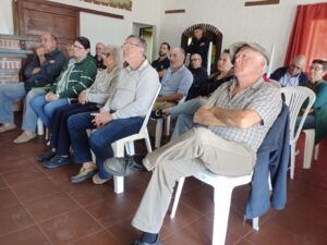 Vecinos de Villa del Rosario y Policía Comunitario (Foto: Prensa Jefatura de Policía de Lavalleja)