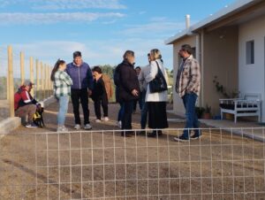 Ministra Paseyro y el diputado Umpiérrez en visita por viviendas del Plan Avanzar