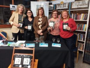 Claudia Acosta, Lía Lorenzo, Clarisa Gallo, Iveth Bueno y Nair Libonatti.