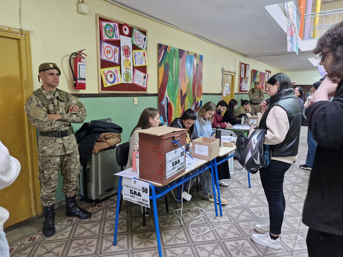 La jornada electoral del domingo pasado, en la Escuela 2 de Minas