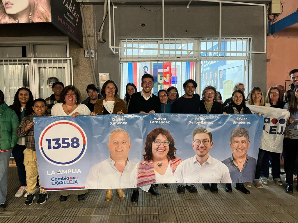 Gonzalo Gómez, Laura Mazzoni, Felipe De los Santos, Aurora Fernández y Pilar Perdomo y todo el equipo de la Lista 1358.
