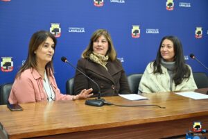 Rossana Svara, Clarisa Gallo y Blanca Martín en ronda de prensa (Foto: Prensa IDL)