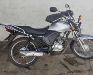 Moto hurtada recuperada entera con daños (Foto: Prensa Jefatura de Policía de Lavalleja)
