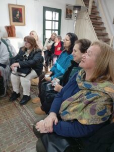 Buena concurrencia al taller de Amigos del Arte