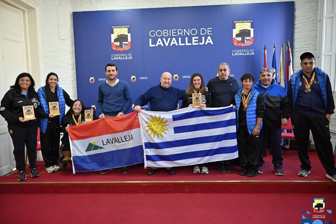 Lucía Silva y Micaela Fajardo recibieron un más que merecido reconocimiento (Foto: Prensa IDL)