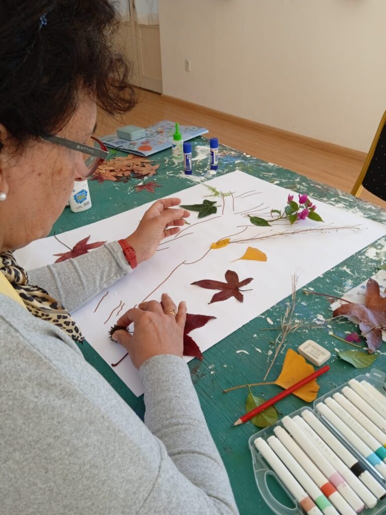 Muy buena repercusión de los talleres de Arteterapia en Ajupel