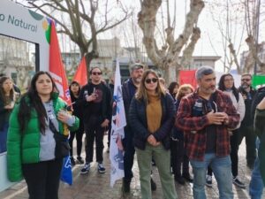 Los trabajadores reclaman por educación, trabajo y salarios