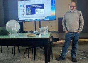 ¿Qué hace un astrónomo en Uruguay?