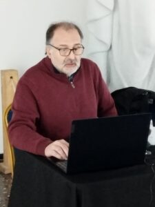 Arquitecto Daniel De León, y una recorrida por los arquitectos y su arquitectura entre 1860 y 1950. 