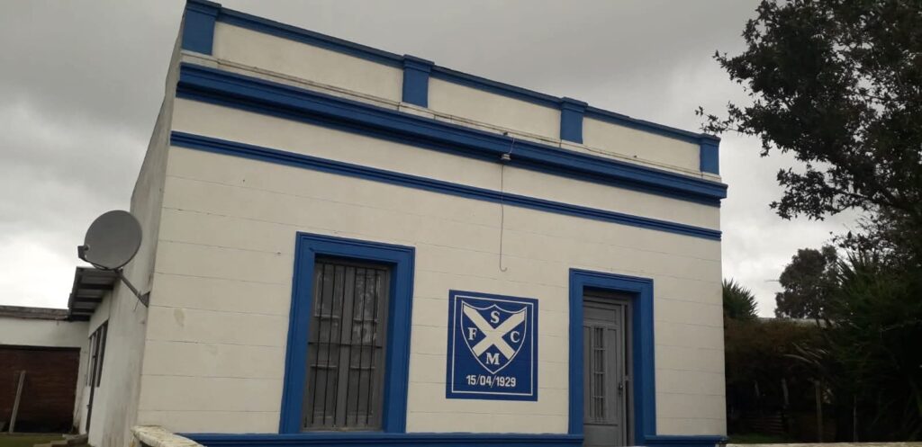Fachada de la sede social de Sportivo Minas