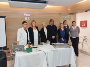 Presentación de programa Cirugía Bariátrica, médicos Valentina Ximénez, Sara Arrospide, Silvia Scampini, Roberto Lepera.