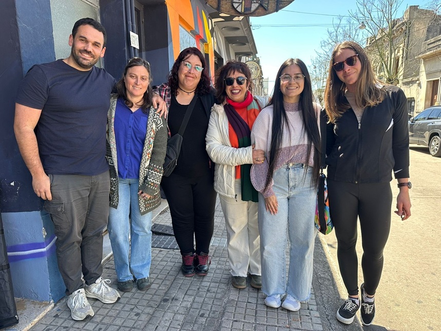 Las autoridades y referentes que participaron de la conferencia de prensa.