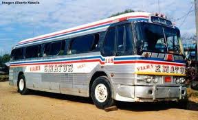 “De versados e historias varias”