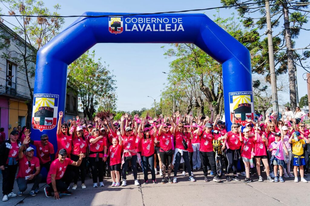 Lazos de Vida, entregó importante suma de dinero al Hospital de Día