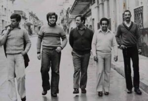 Los Rocker’s, hace aproximadamente medio siglo: unos pibes con el sueño y las ganas de comerse el mundo con su música.