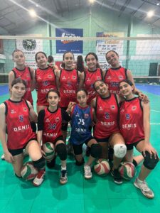 Fin de semana a puro voleibol en el semillero de Olimpic Atenas