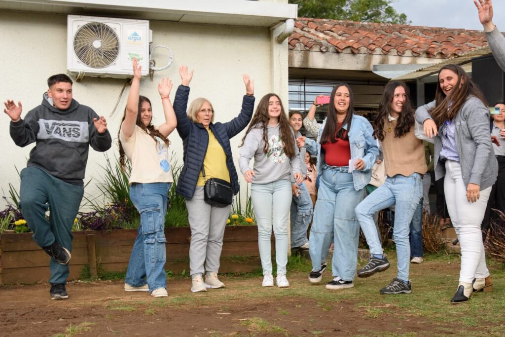 Estudiantes de Escuela Agraria Minas UTU.
