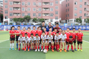 En 2019, José Luis Tais Montero brindó una capacitación en la provincia de Sichuán, en la República Popular China