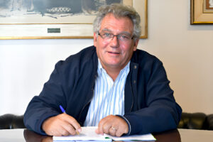 Profesor Julián Mazzoni, Consejero del CODICEN en representación de los docentes