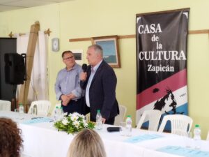 El intendente Daniel Ximénez promovió en Zapicán la transparencia y la descentralización
