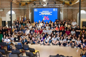 Pobreza infantil y adolescente: el PIT-CNT propone la creación de una sobretasa del IPPF