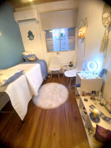 “Cuando una se entrega, suelta y confía, todo ocurre con los tiempos y las personas perfectas”