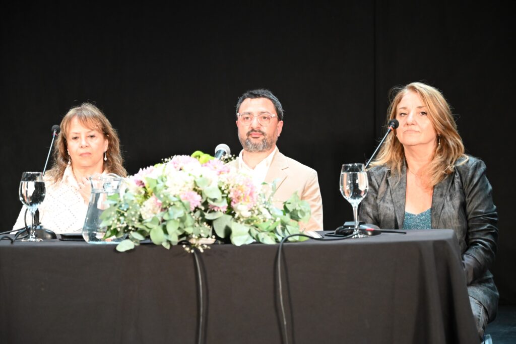 Sandra Libonatti, Mauro Álvarez y Ana Ferraris.
