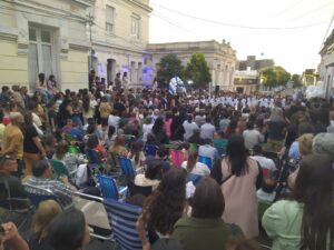 Varios niños se desmayaron en acto escolar