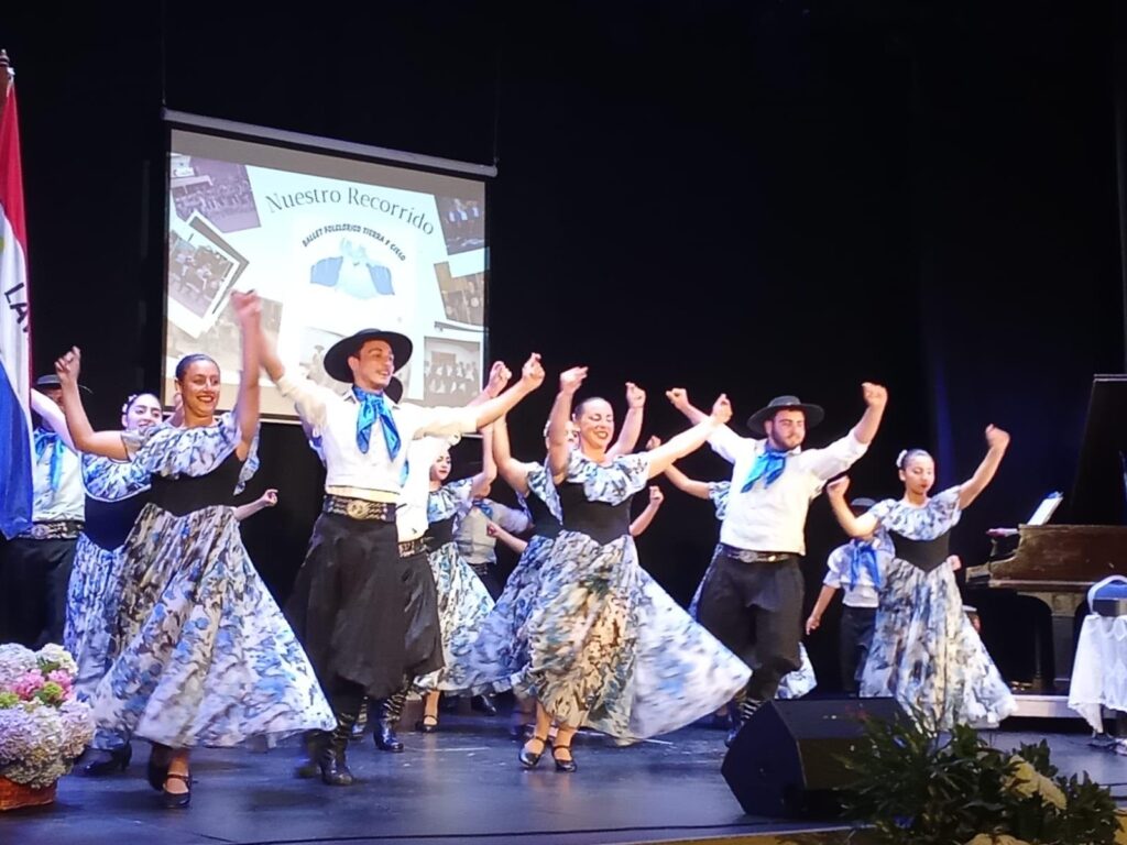 Ballet Tierra y Cielo con una gran presentación