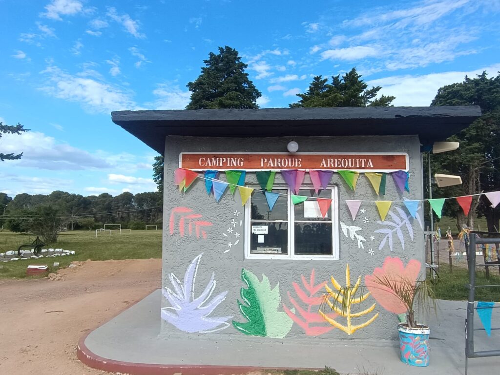 Ingreso al Camping Arequita