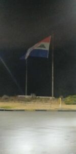 Tenemos bandera las 24 horas del día