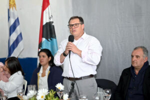 “Zapicán lo tuvo todo y con el retiro del tren se quedó con nada”