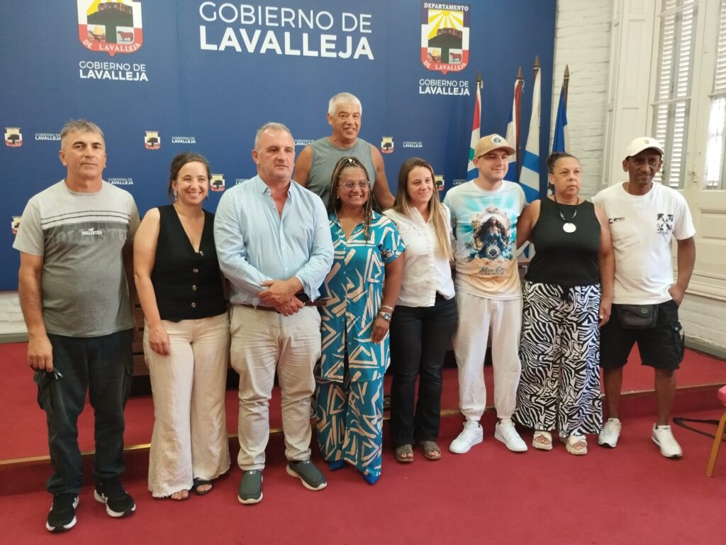 IDL y carnavaleros, en el lanzamiento del Carnaval 2026.