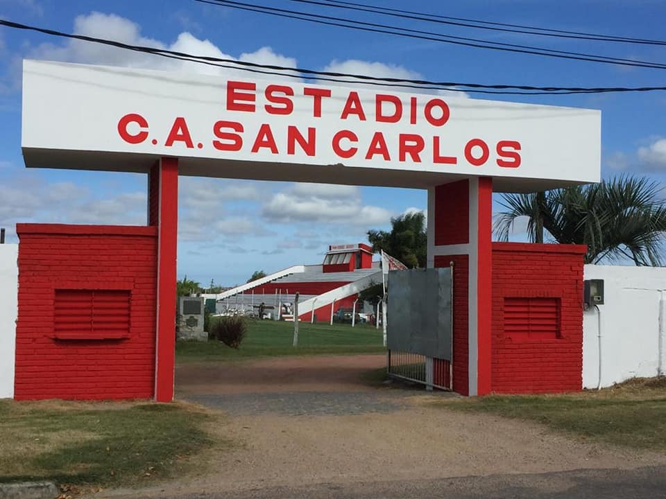 Cancha del Club San Carlos