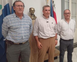 José Amy (director), Pablo Ferreri (presidente) y Guillermo Caraballo (vicepresidente), las máximas autoridades de OSE estuvieron en Minas
