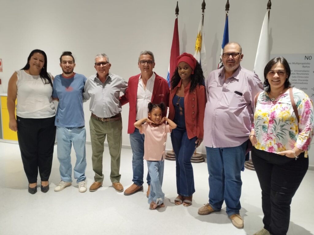 Comisión de Educación y Cultura de la JDL, colectivo afro y Óscar Montaño y Yaimara Nariño, y Tswanaye la hija de ambos