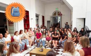 Dando comienzo al año lectivo 2026, se dio la bienvenida a los estudiantes que se alojarán en el nuevo hogar estudiantil de la IDL en Montevideo
