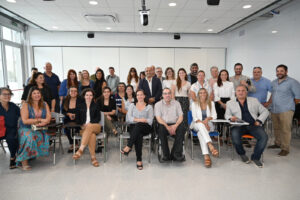 Autoridades nacionales y departamentales, en la presentación del proyecto (Foto: Ministerio Turismo)