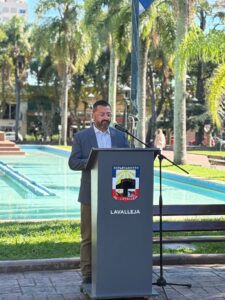 Conmemoraron el 201º aniversario del Desembarco de los 33 Orientales