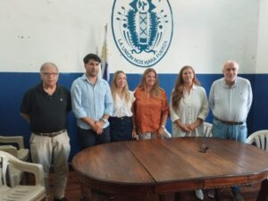 Ediles del Partido Nacional en conferencia de prensa realizada en la Departamental Nacionalista.
