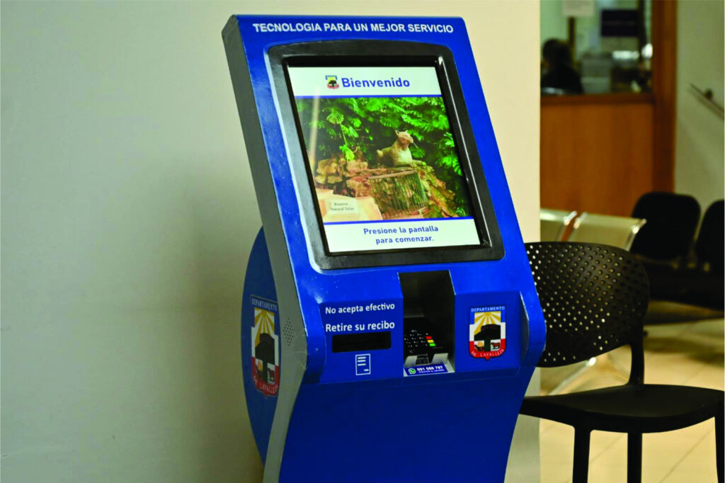 Totem instalado en la IDL (Foto: Prensa IDL)