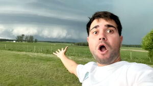 Matías Mederos, el cazador de tormentas.