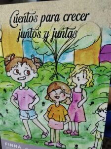 Libro presentado por los chicos de Entresierras