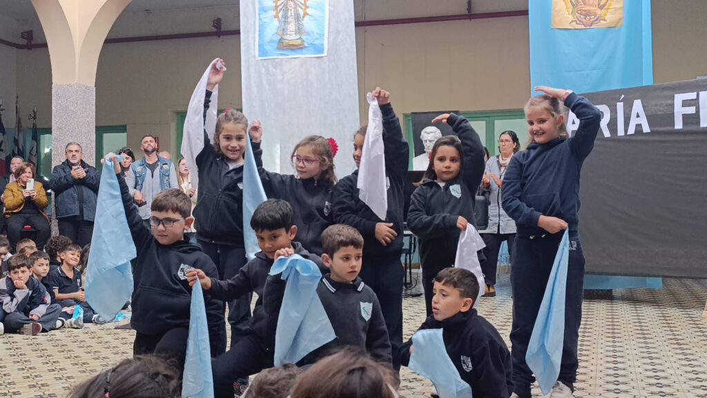 Alumnos del Colegio y Liceo del Verdún en una nueva edición de María Fest