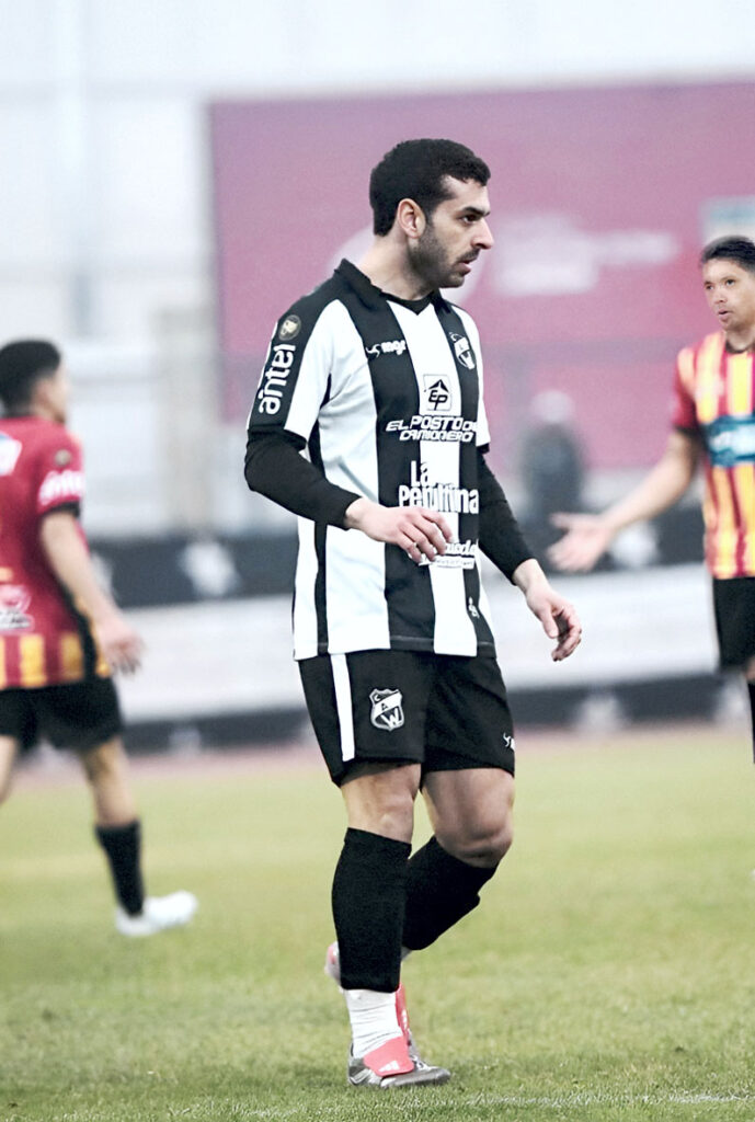 Emanuel Longueira Correa, semifinalista del Interior con Wanderers de Durazno.