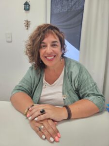 Yliana Zeballos, directora de Familia, Cuidado, Género y Generaciones, de la IDL