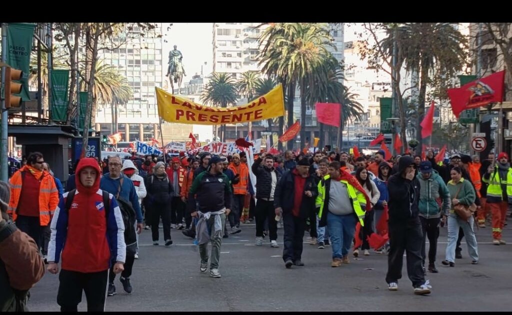 Movilización del Sunca en Montevideo con presencia de una delegación de Lavalleja