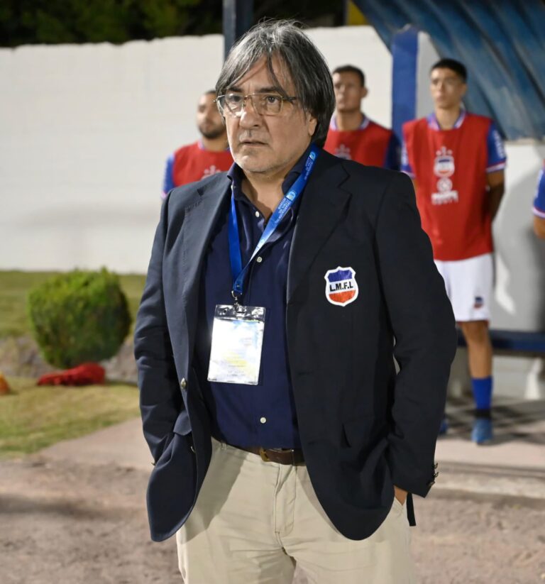 Gerardo Cano, técnico de Libertad de San Carlos