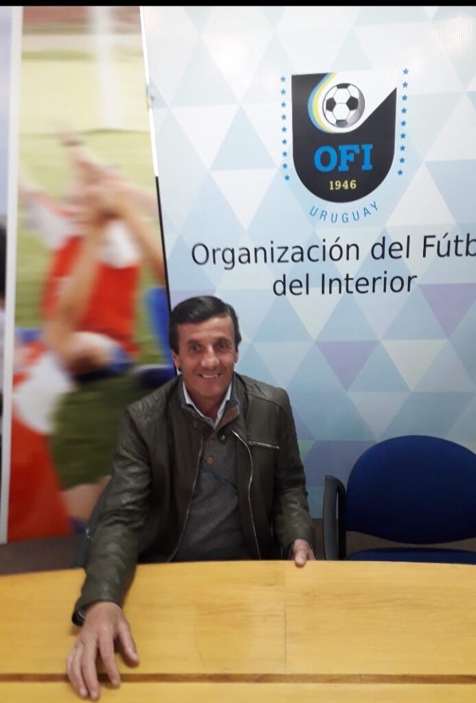 Gustavo Bares