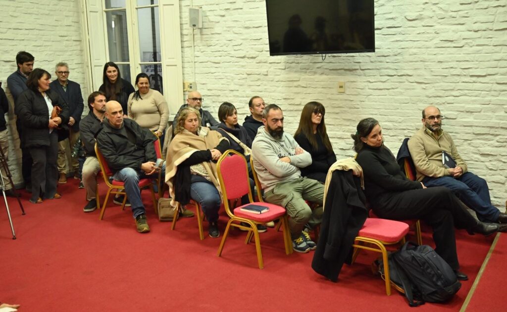 Presencia del lanzamiento en la IDL (Foto: Prensa IDL)